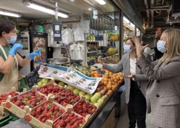 La lengua de signos llega al Mercado Central