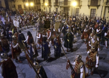 El Ayuntamiento solicita al Consell que ‘Los Armaos’ de Orihuela sean declarados Bien de Interés Cultural Inmaterial