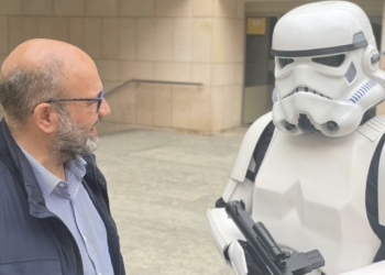 La saga galáctica más famosa llega el próximo sábado 7 de mayo a las calles del centro de Elche de la mano de Comercio