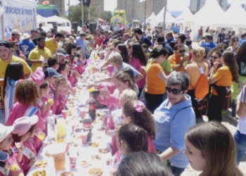 Fiestas y Associació inician el montaje de la Acampada, en la que participan más de 220 peñas