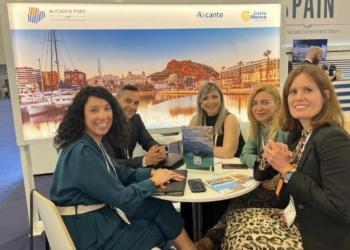 Alicante busca captar navieras como puerto base en la feria de cruceros en Miami
