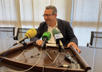 Benidorm lanza una nueva edición de los bonos-consumo ‘#BenidormTeDaMás’