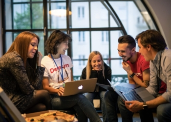 Invertir en talento y en el ecosistema emprendedor valenciano