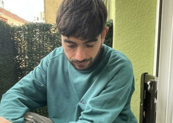 Adrián Fauro Abad / Periodista cultural, escritor y librero