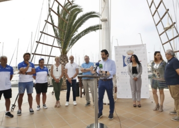 cole en el mar torrevieja