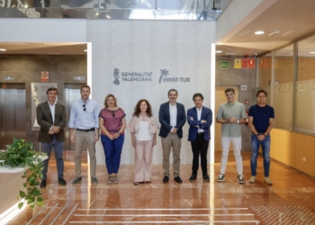 Colomer destaca que el cine “es una palanca de promoción para proyectar la Comunitat Valenciana por todo el mundo”