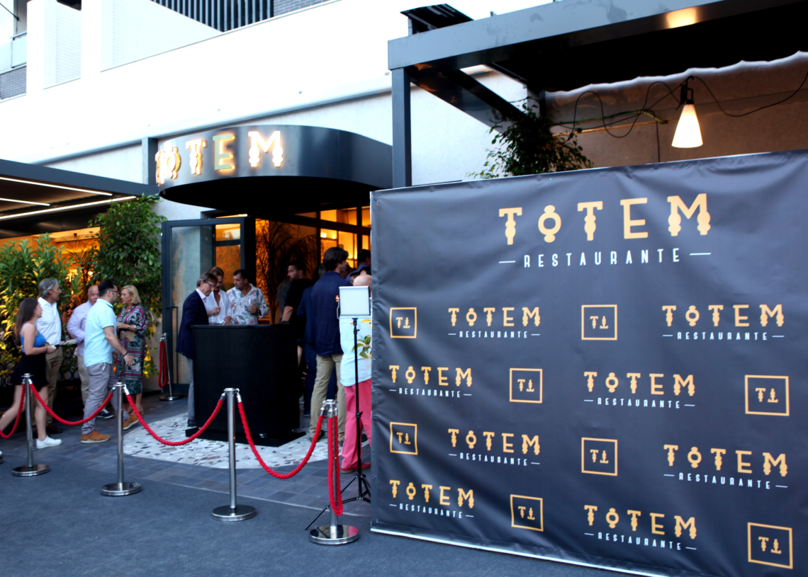El restaurante TOTEM llega a San Juan Playa