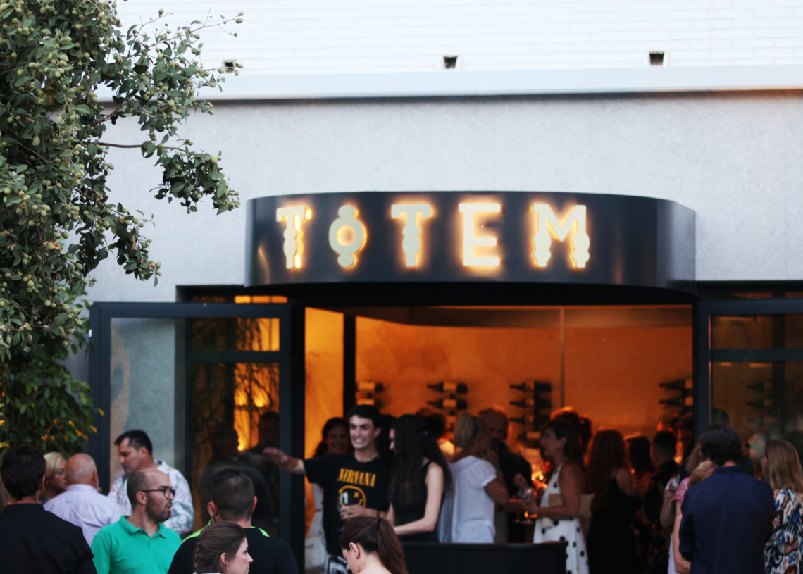 El restaurante TOTEM llega a San Juan Playa