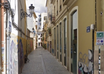 La calle Cañete es una de las más singulares de la ciudad.