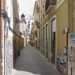 La calle Cañete es una de las más singulares de la ciudad.
