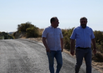 Comienzan las obras de adecuación y reasfaltado de caminos en Crevillent