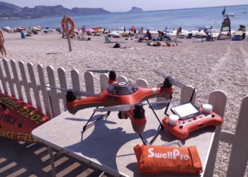 Los socorristas de L’Albir por tierra, mar… y ahora también por el aire