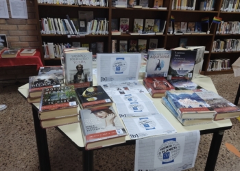 Las bibliotecas de Santa Pola multiplican su demanda en verano