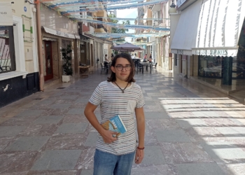 «Me gusta tanto Jonh Lennon que quise salvarle la vida en la ficción»