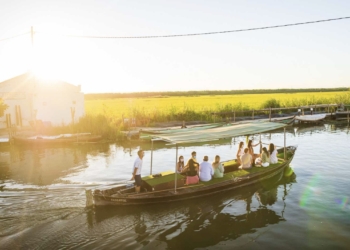 Devoción entre carrizales y barracas