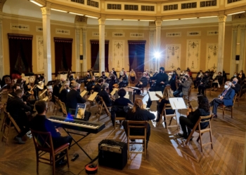 Nueva junta directiva de la Orquesta de Pulso y Púa Armónica Alcoyana