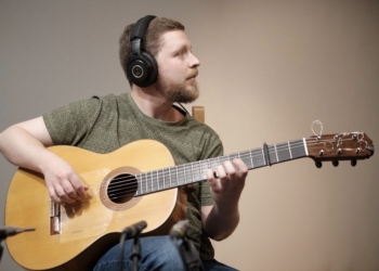 «Escuchando a Paco de Lucía decidí dedicarme al flamenco»