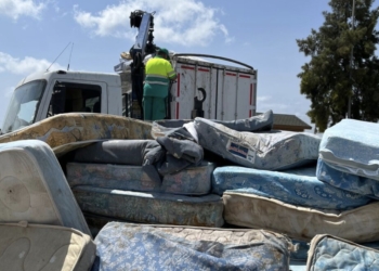 Santa Pola recicla 45 mil colchones del ecoparque