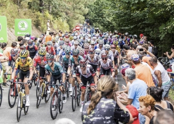 La Vuelta, un escaparate para vender los encantos de Elche en todo el mundo