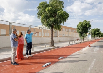 L’Alfàs del Pi crea un nuevo carril bici en avenida Constitución