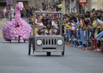 Petrer calienta motores para la celebración de los “Autos Locos”