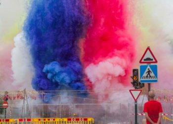 La Pirotecnia Zarzoso, ganadora del XII Concurs de Mascletaes Festes D’ Elx