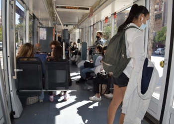 El precio del transporte público se reduce en un 30% hasta final de año