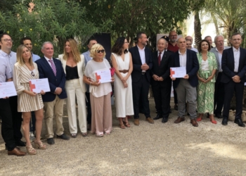 Cruz Roja celebra su 113 aniversario en Elche con un acto de reconocimiento en el Hort de Mezquita a organizaciones y colaboradores