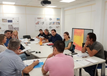 La mesa de coordinación de las Fiestas Mayores de Altea estudia habilitar un aparcamiento en la parcela de Doctor Paz