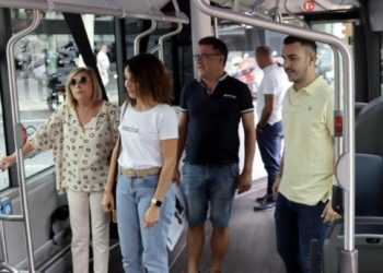 Benidorm prueba un autobús 100% eléctrico de iguales características a los dos que va a adquirir para el transporte urbano