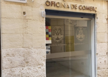 Se agotan los bonos de consumo de Alcoy a través de internet