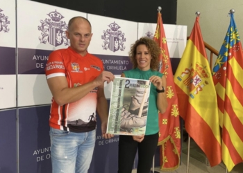 Deportes fomenta la actividad física en familia con «Orihuela en marcha»