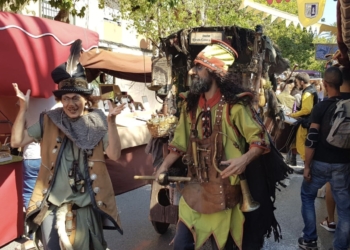 Regresa el mercado y el desfile medieval