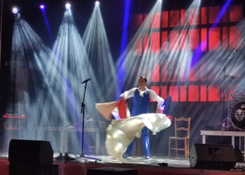 «Los programas de televisión ya no apuestan por la promoción de la copla»