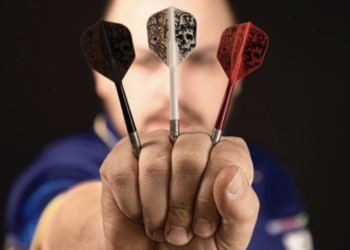 «Llevo compitiendo a los dardos desde hace quince años»