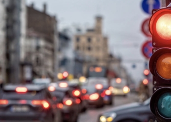 València es la ciudad con más semáforos por habitante de Europa