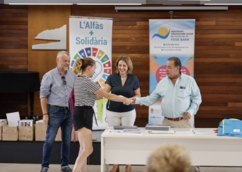 Rune Larsen gana el concurso fotográfico para el calendario solidario de la Asociación Voluntariado Social