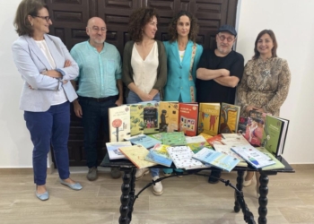 “Fleco de nube”, ganadora del XV Premio Internacional de Poesía para niñas y niños ‘Ciudad de Orihuela’ 2022