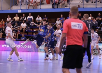 Un inconsistente TM Benidorm cae derrotado ante el Valur islandés