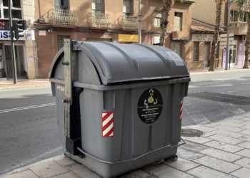 San Vicente aprueba el proceso de licitación del suministro de 521 contenedores de residuos