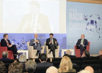 Alicante camina hacia ‘la ciudad cero’