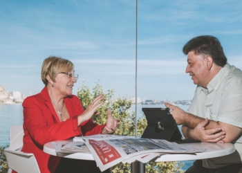 Ana Barceló durante la entrevista realizada por nuestro director Ángel Fernández | Fotos Salva González