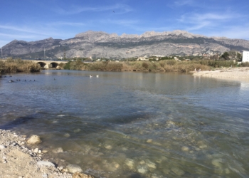 Desembocadura del río Algar en Altea.