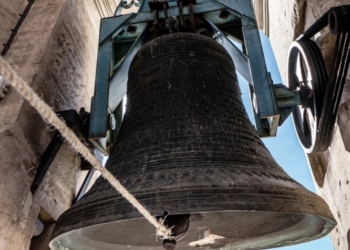 Alcoy es ciudad de puentes y también de sobresalientes campanarios
