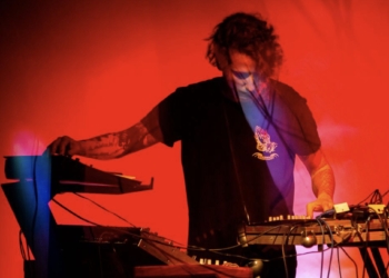 «Abraxas es sustancialmente distinto a mis anteriores proyectos»