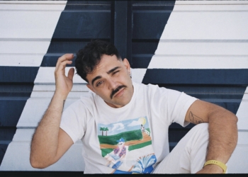 «Pretendo que mis canciones sean originales, novedosas y muy personales»