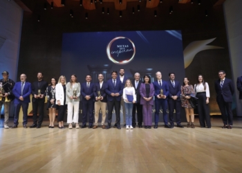 Liliana Fernández y Gedeón Guardiola reciben el título de Mejores Deportistas de la Provincia de 2021