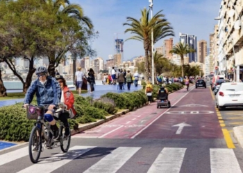 Benidorm pedirá al Gobierno que aplace el establecimiento de las Zonas de Bajas Emisiones