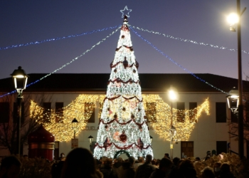 Petrer amplía la iluminación y decoración navideña