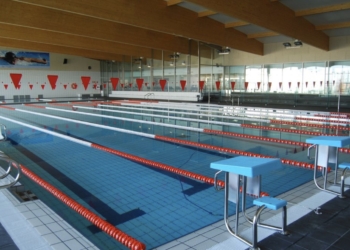 Deportes extiende el horario de la piscina de manera ininterrumpida de 7 a 22 horas